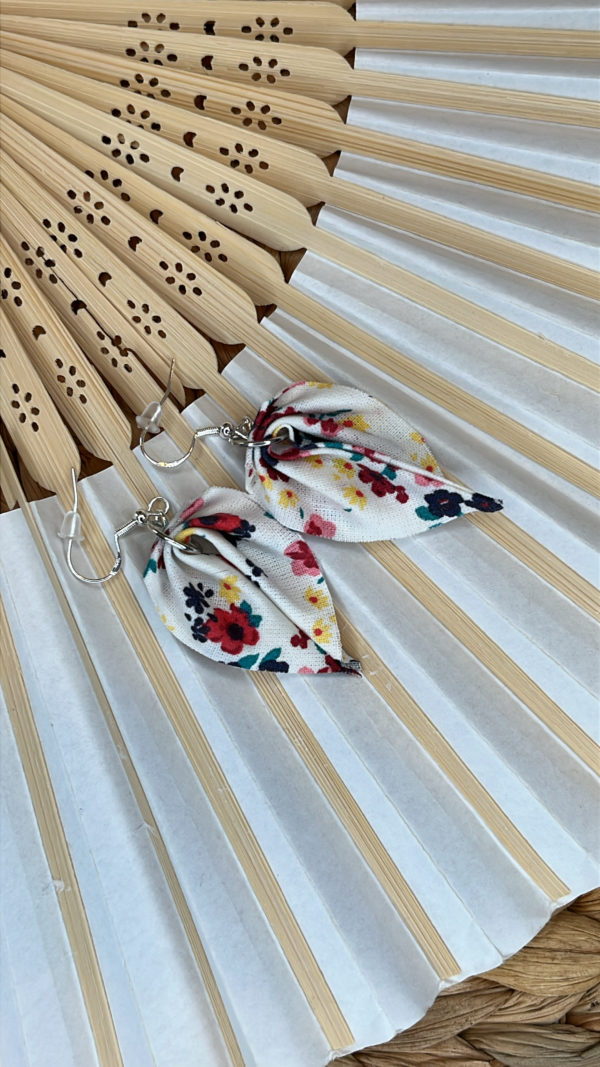 boucle d'oreille tissu