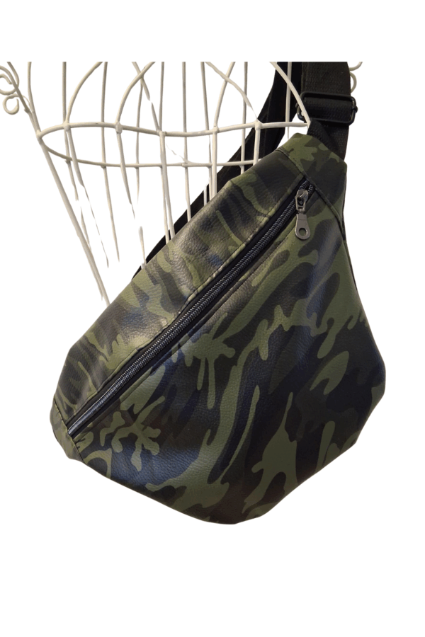 Banane simili cuir cousette et chiffonnette