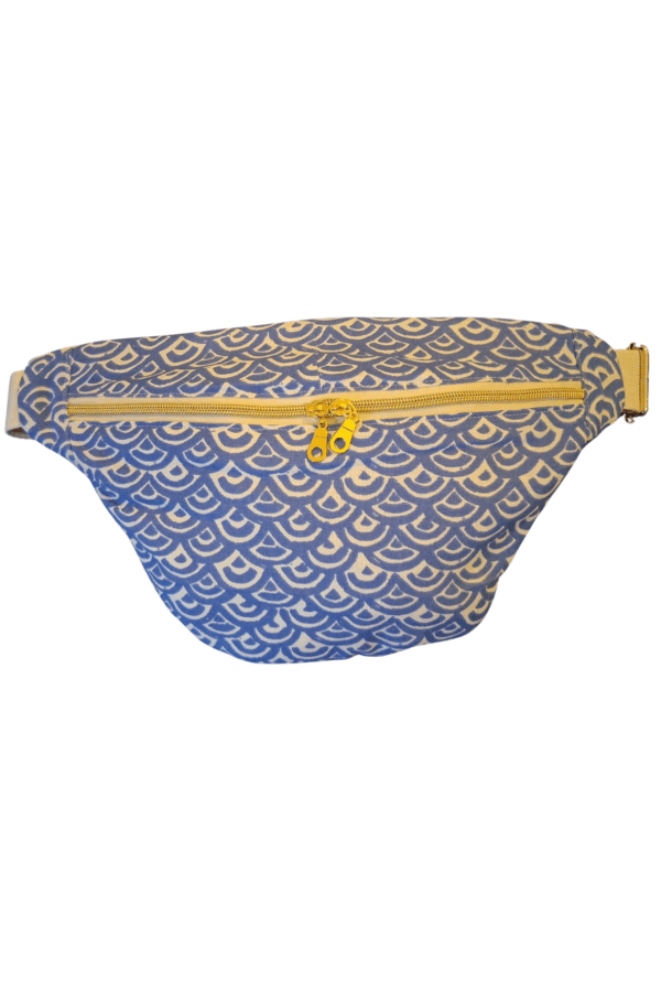 Banane tissu bleu cousette et chiffonnette